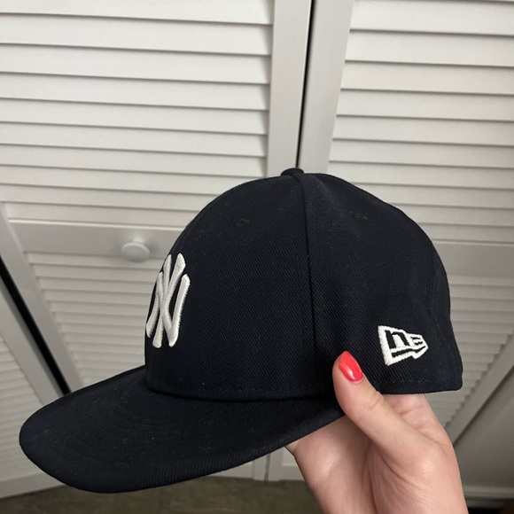 Yankees flat hat - Picture 3 of 3
